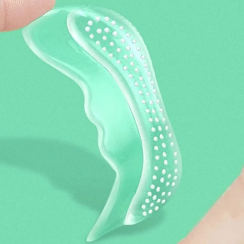 وسادات كعب من الجل السيليكوني  - مراجعة Heel Liner Grip وسعره